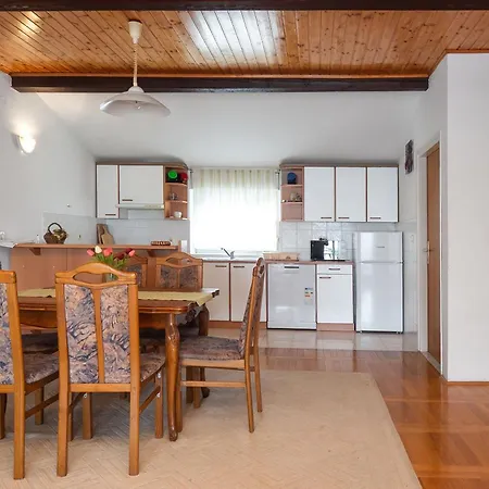 Appartement Ervin Vodice