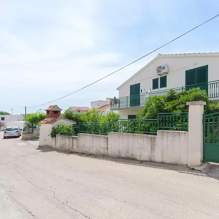 Apartman Ervin *