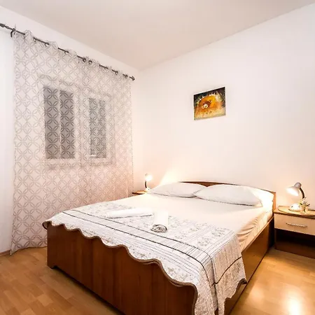 Ervin Appartamento Vodice